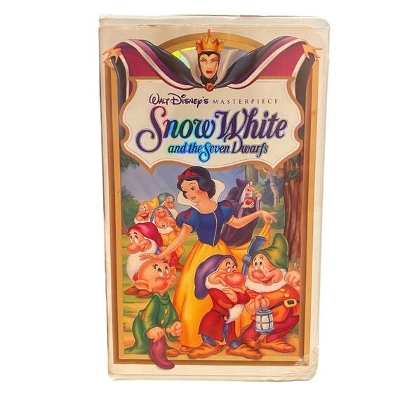 Rare Vintage VHS Walt Disney's Masterpiece Snow White and the Seven Dwarfs 1990s - Picture 1 of 4